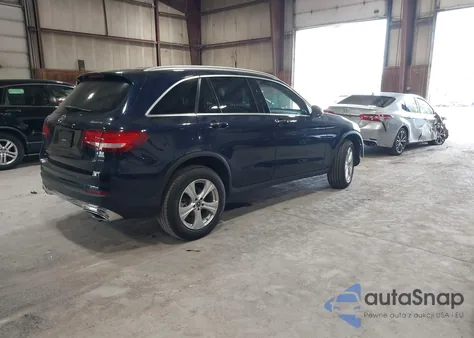 2018 Mercedes-Benz Glc 300 4Matic z USA, uszkodzony, nr VIN WDC0G4KB2JV050513